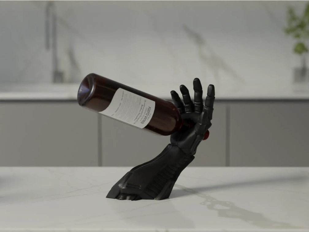 RoboPour – Der futuristische Flaschenhalter aus Deutschland